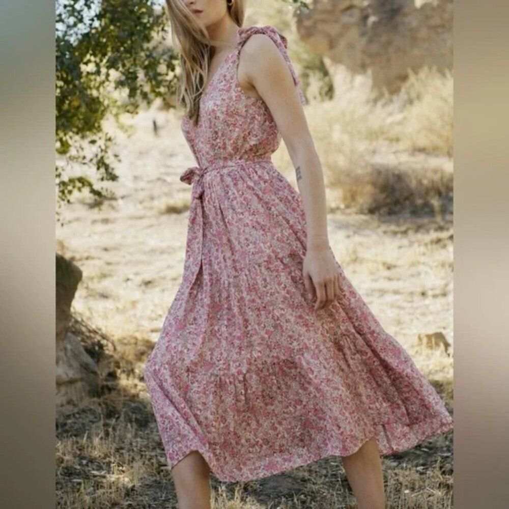 Lucy Paris 'Alora' Floral Tiered Midi Dress - [Small, Pink]